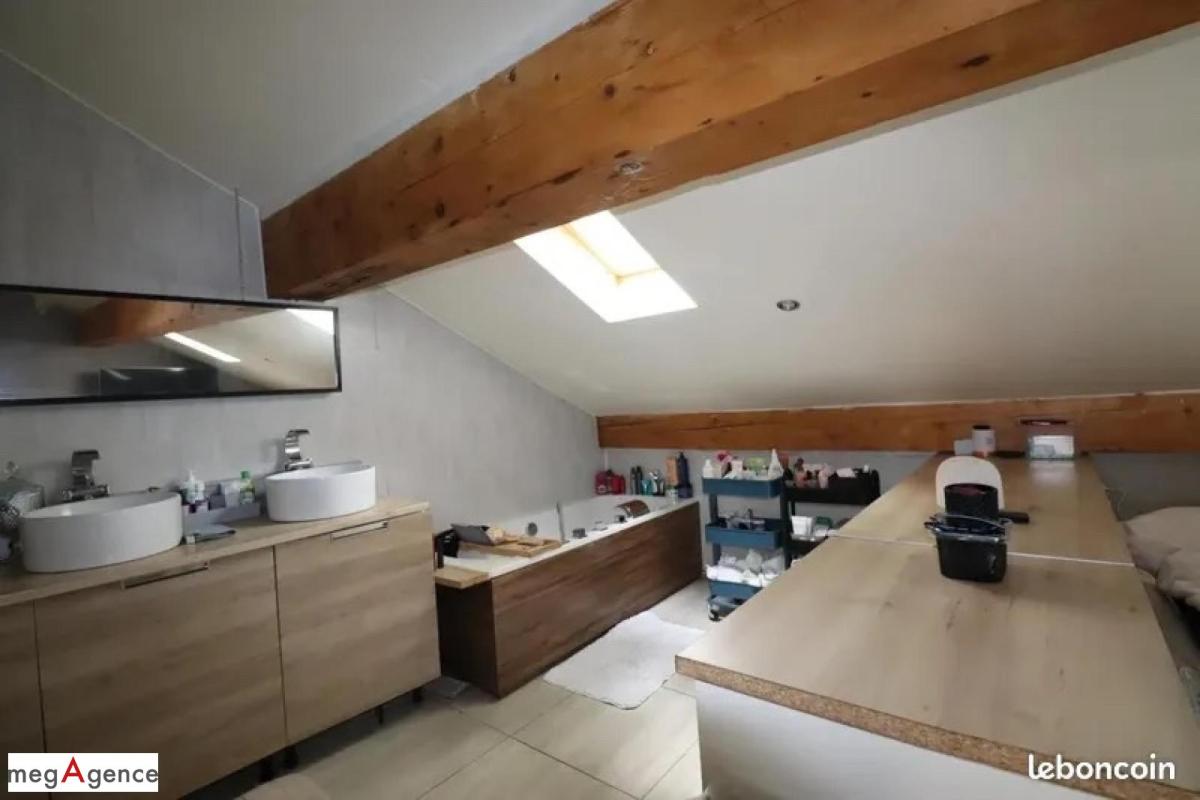Maison familiale 164 m² avec grand sous-sol – La Ricamarie - Photo 5