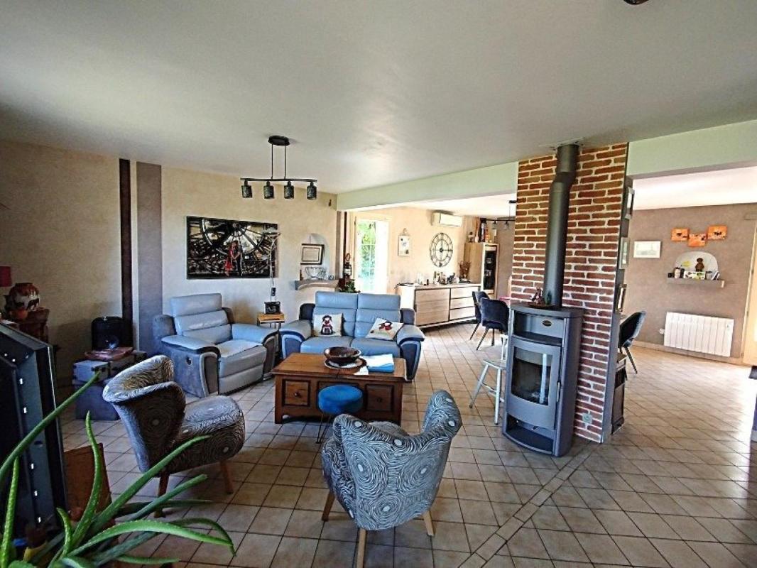 Maison familiale dans un cadre agréable - Photo 3