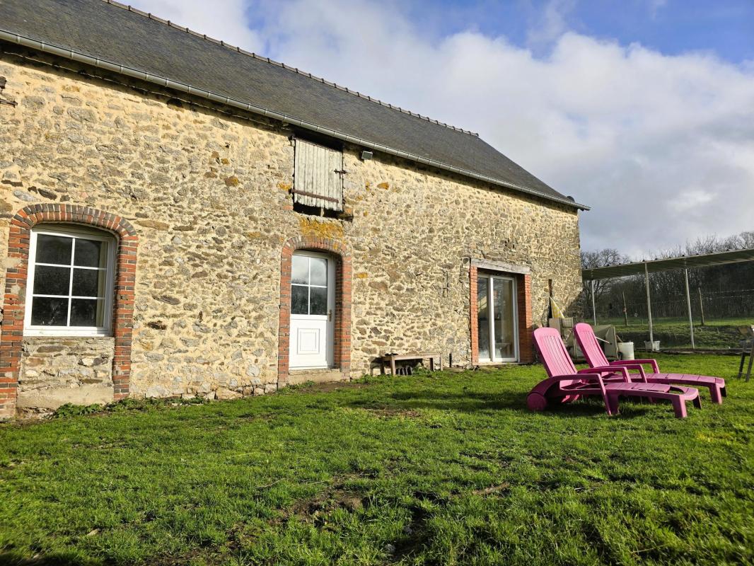 Longère 3ch. avec dépendance et terrain de 1,57 Ha - Photo 2