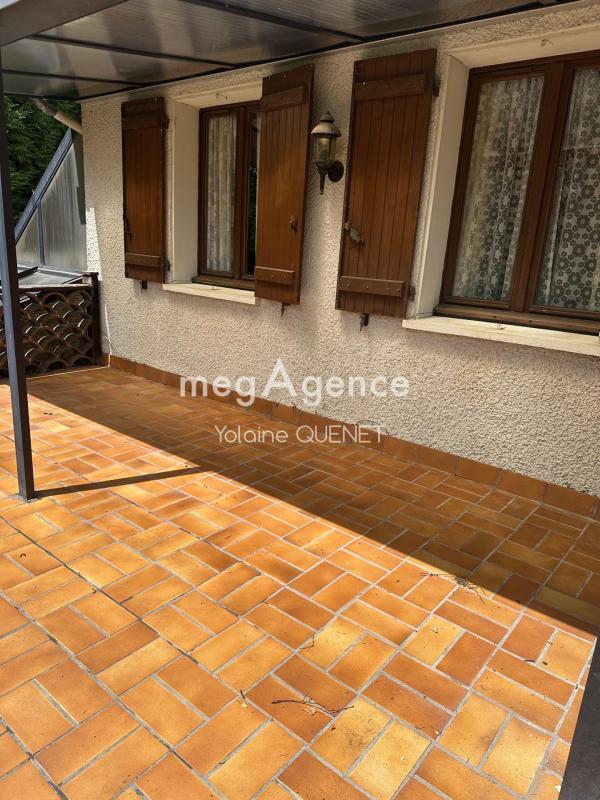 Maison des années 80 avec grand jardin - Photo 2