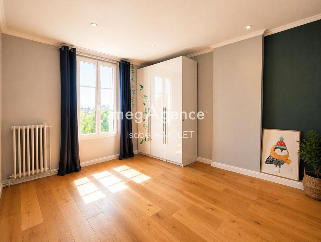 Magnifique maison de caractère de 10 pièces 223 M² - Photo 5