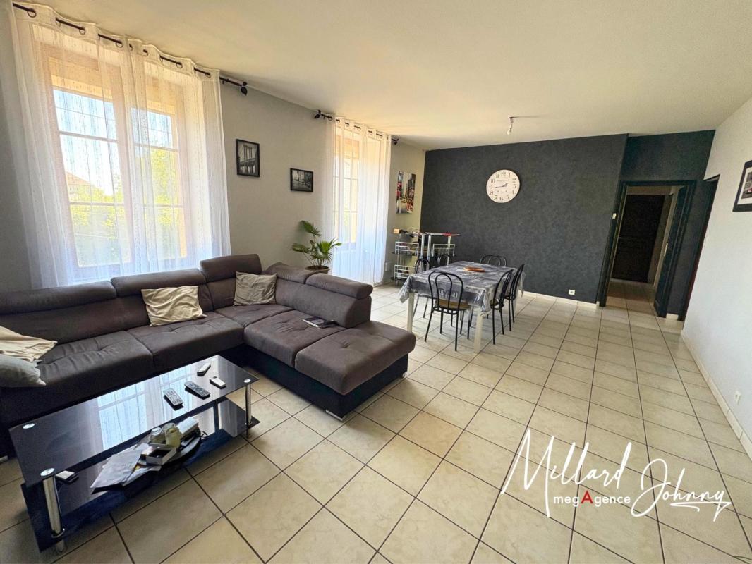 Maison 8 pièces 220m2 - Photo 2