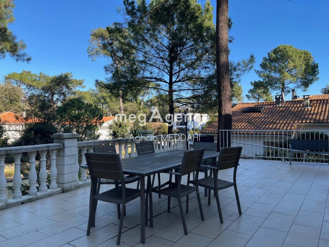 Maison à vendre, 10 pièces, 178 m², Saint Georges De Didonne
