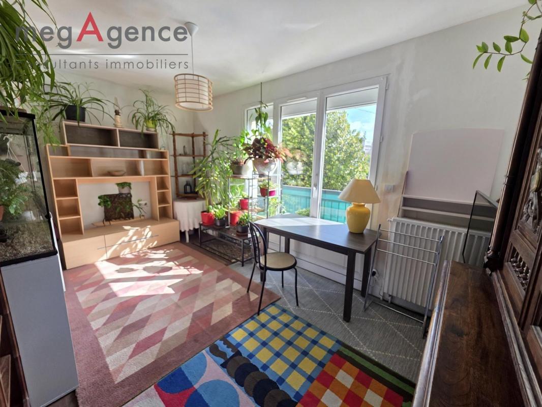 CAEN RIVE DROITE – F2 34 m² – INVESTISSEMENT LOCATIF – BALCON – PARKING - Photo 4