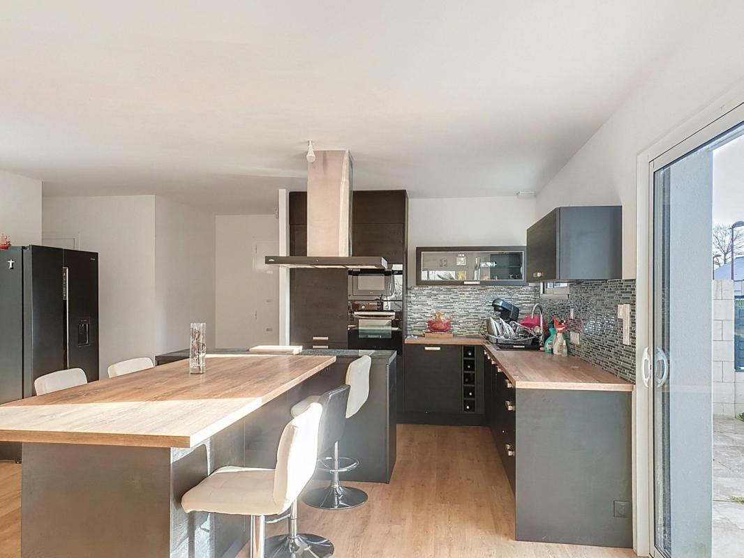 Plein bourg, maison 4 chambres de 2021 - Photo 2