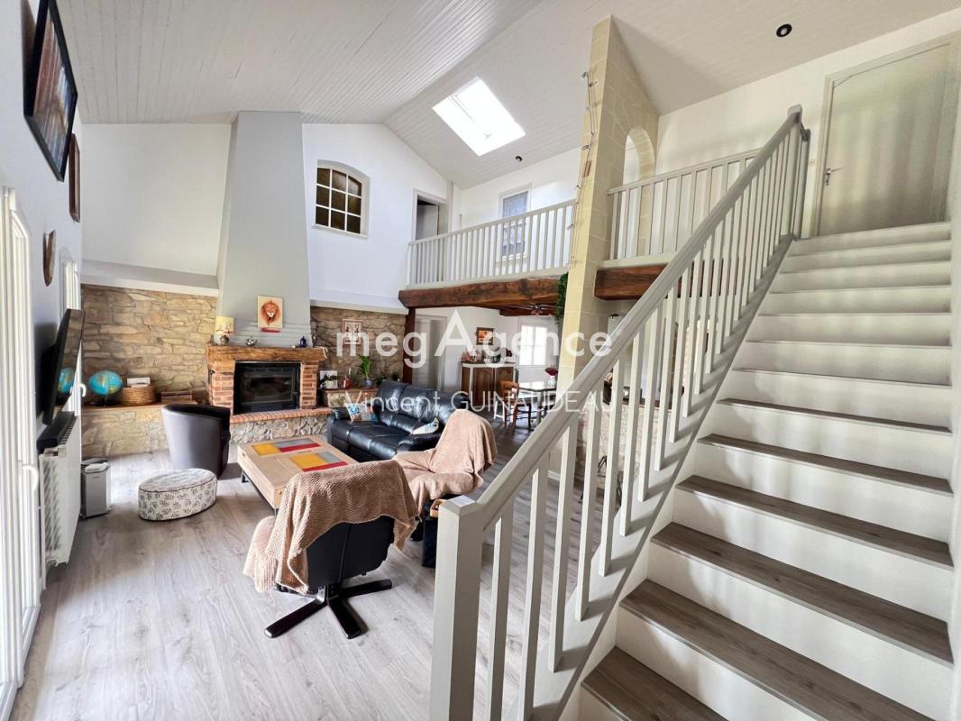 Maison à vendre, 8 pièces, 206 m², Montrevault Sur Evre