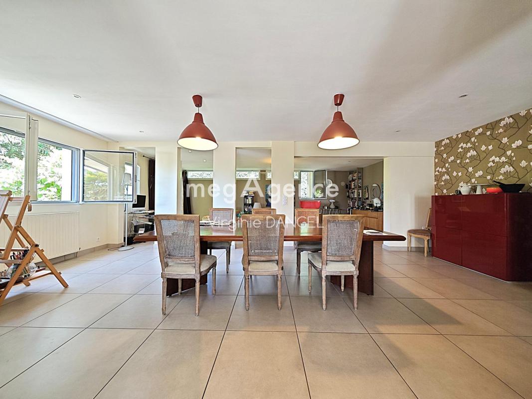 Maison à vendre, 15 pièces, 360 m², Reguiny