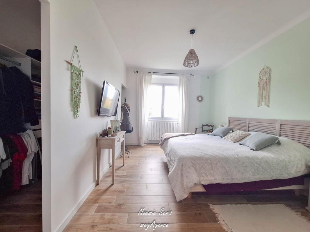 Maison 190 m², 4 chambres, 350 m² dépendances - Photo 4
