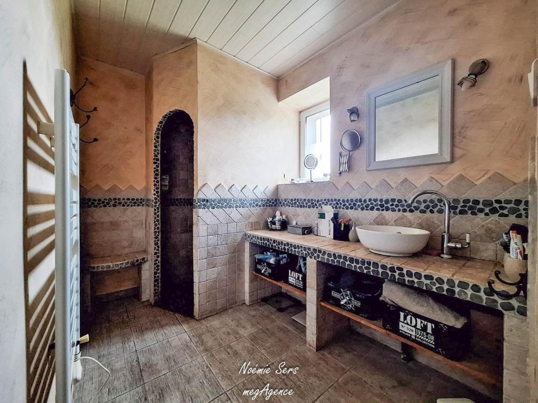 Maison 190 m², 4 chambres, 350 m² dépendances - Photo 5