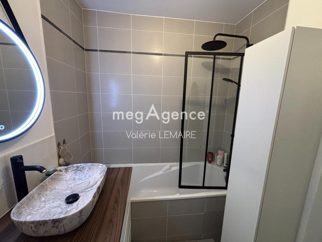 Bel appartement de 65m²,2 chambres au rdc terrasse - Photo 3