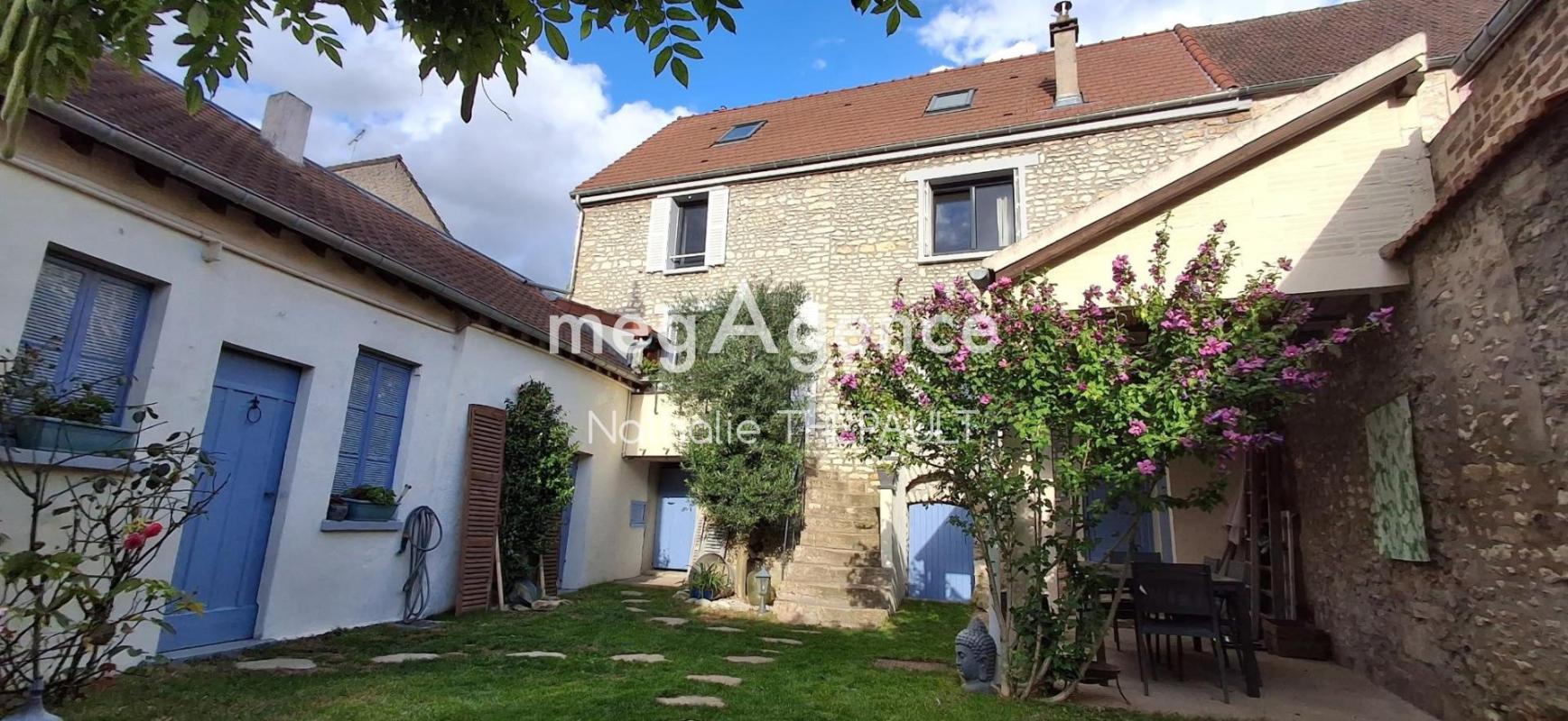 Maison à vendre, 7 pièces, 138 m², Follainville Dennemont