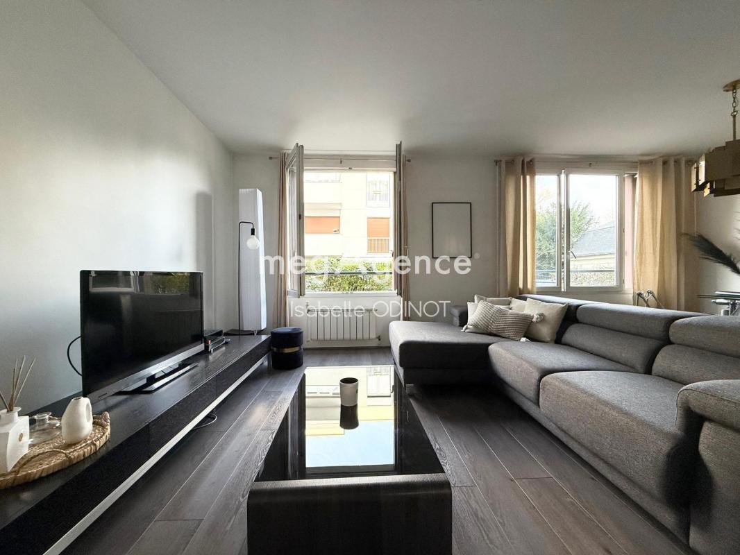 Bel Appartement au coeur de Saint Cloud - Photo 4