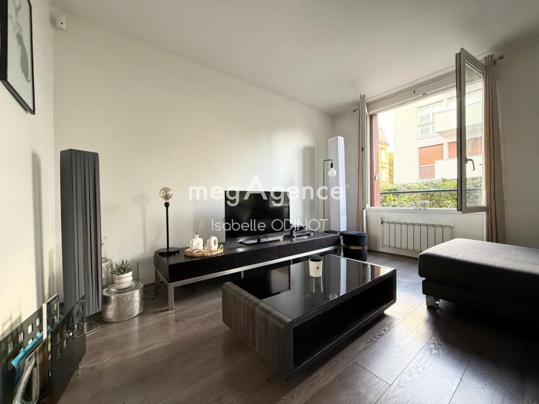 Bel Appartement au coeur de Saint Cloud - Photo 5