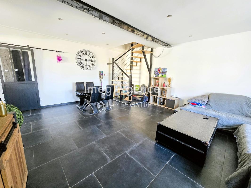 Maison de 4 pièces de 111m² - Photo 2