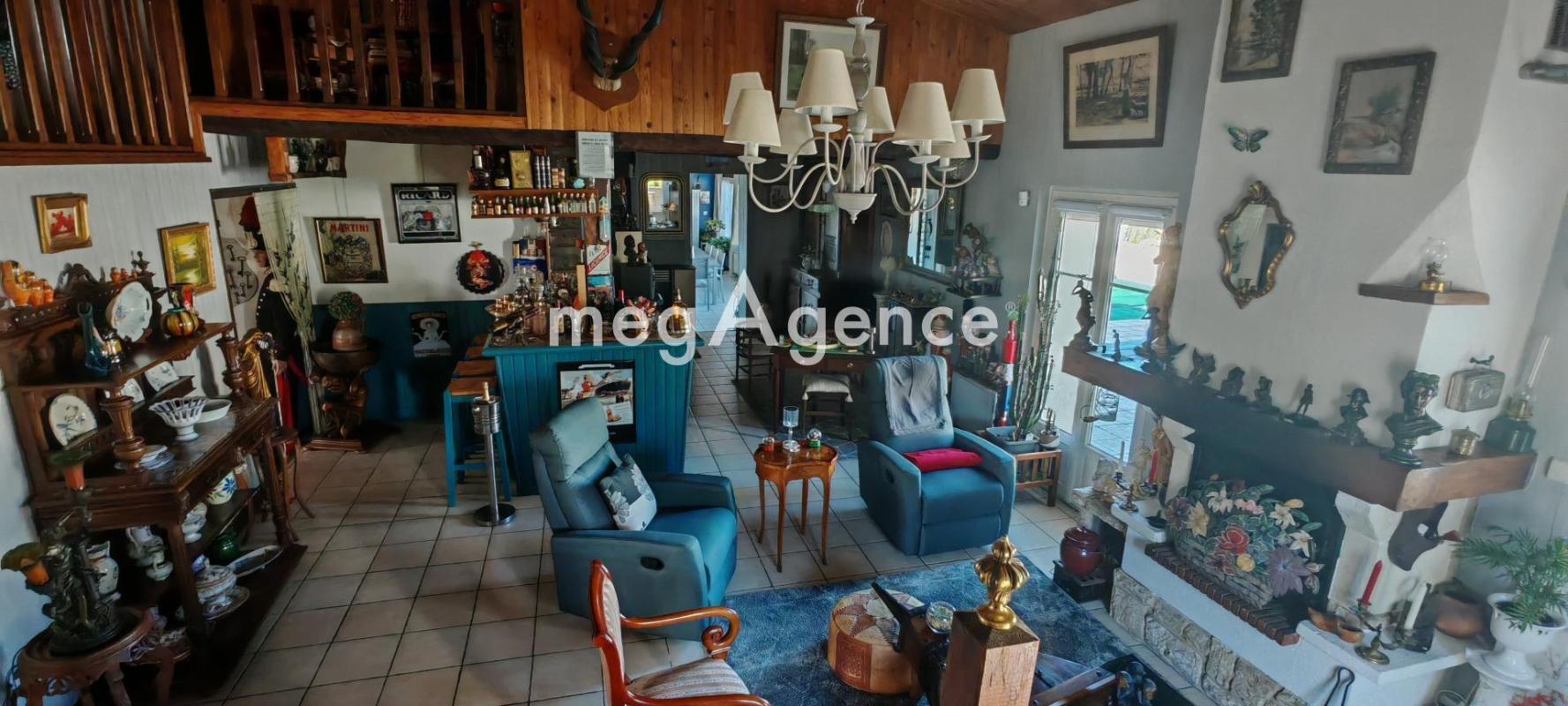 MAISON - Photo 3