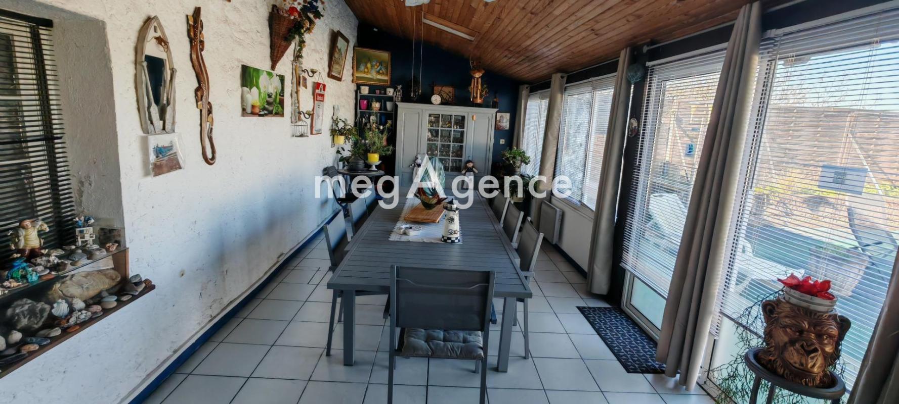 MAISON - Photo 4