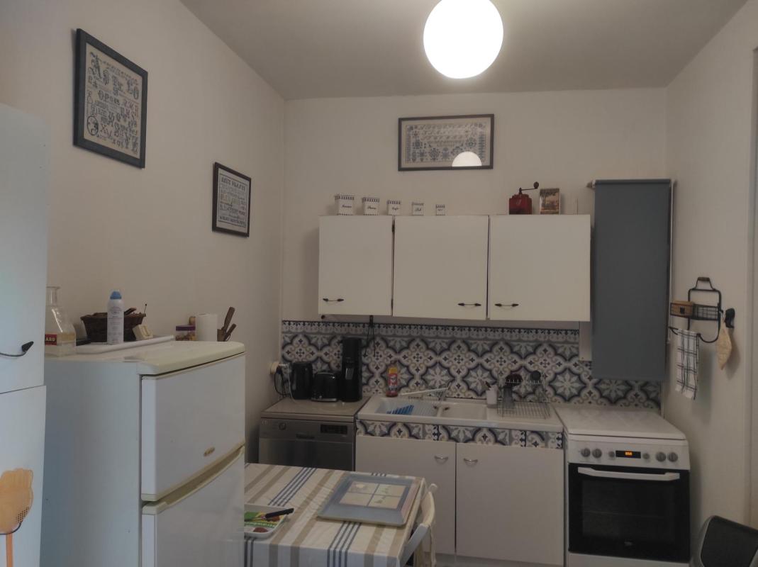 SAINT JEAN D'ANGELY CENTRE VILLE - Photo 4