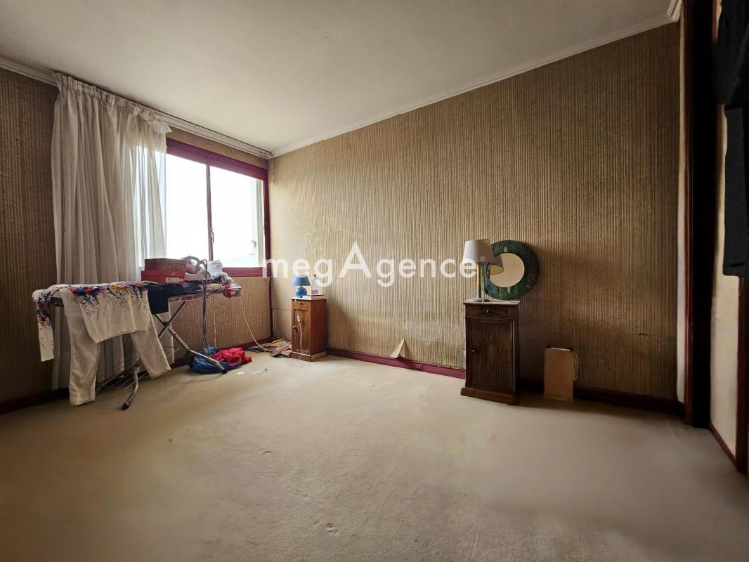 APPARTEMENT 4 PIECES 73 M² AVEC PARKING ET CAVES - Photo 4