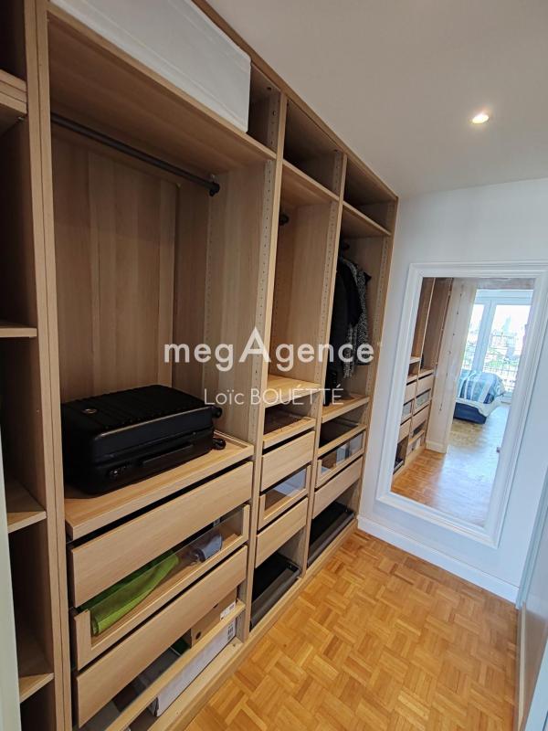 DERNIER ETAGE AVEC ASCENSEUR, RENOVÉ, COLOMBIER - Photo 5