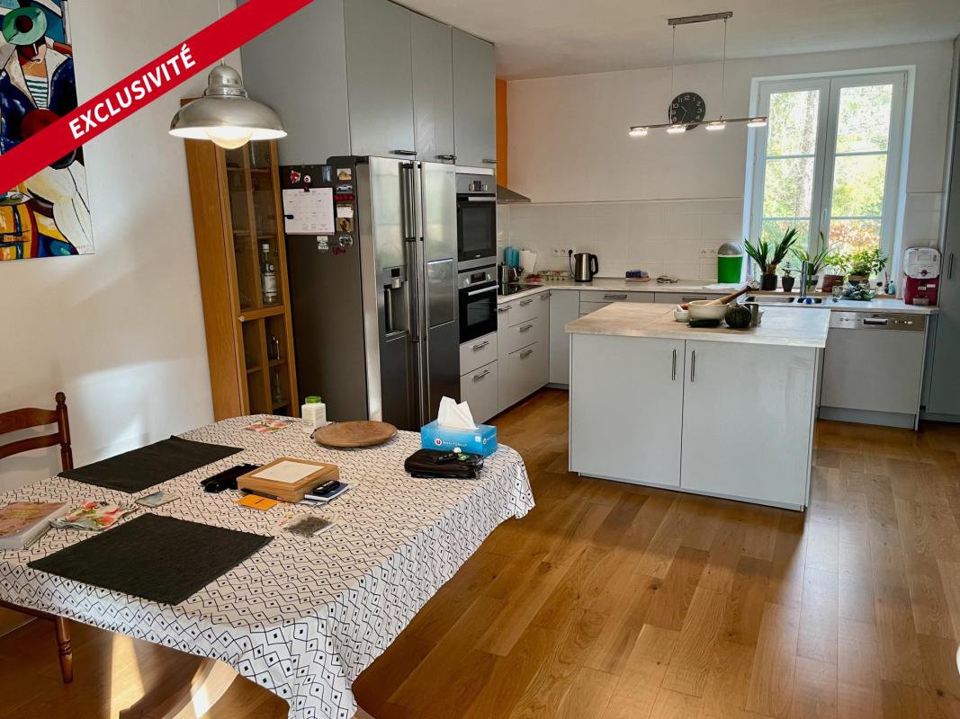 Vaste maison en pierre avec 1,2 hectare de terrain dans un environnement bucolique - Photo 2