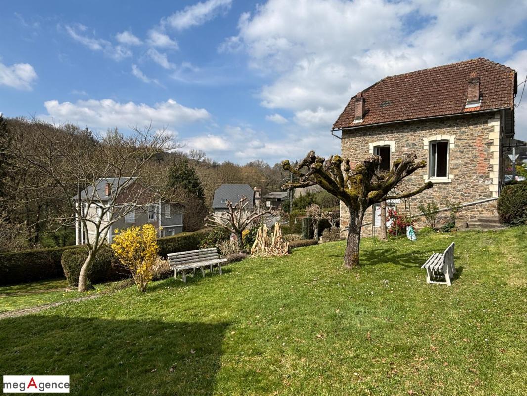 Charmante maison à rénover en pierre – Jardin arboré – 4 chambres - Photo 3
