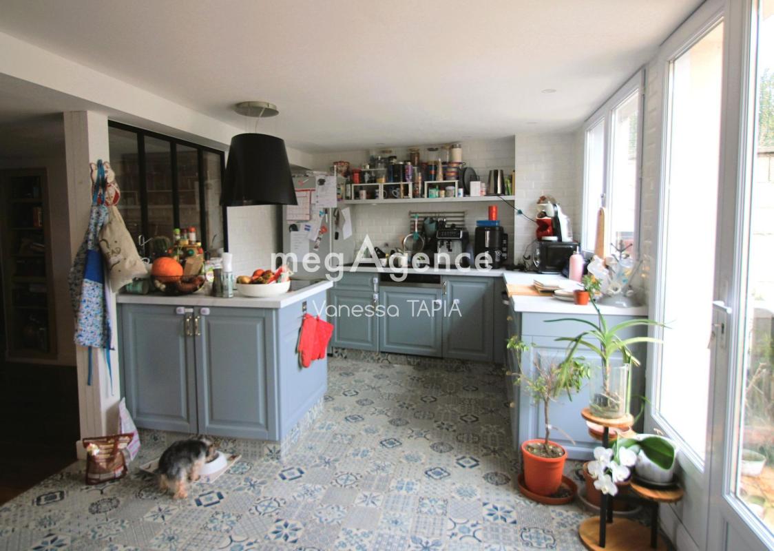 CENTRE DE ROMILLY SUR SEINE MAISON DE 5 PIECES - Photo 4