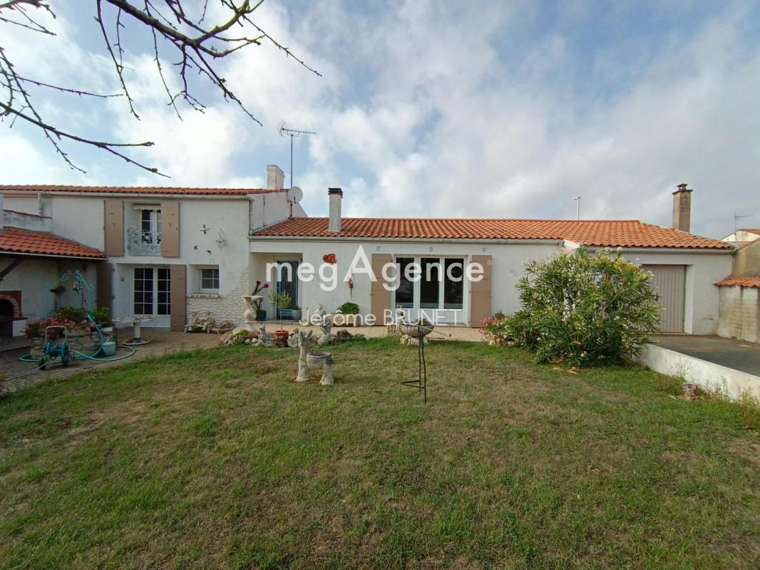 Maison à vendre, 5 pièces, 137 m², Charron