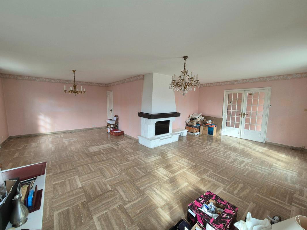 Belle maison individuelle avec de beaux volumes - Photo 2