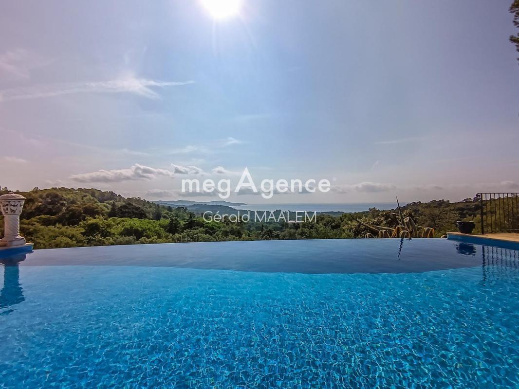 Villa de 250m² Vue mer panoramique à Cavalaire-sur-mer - Photo 4