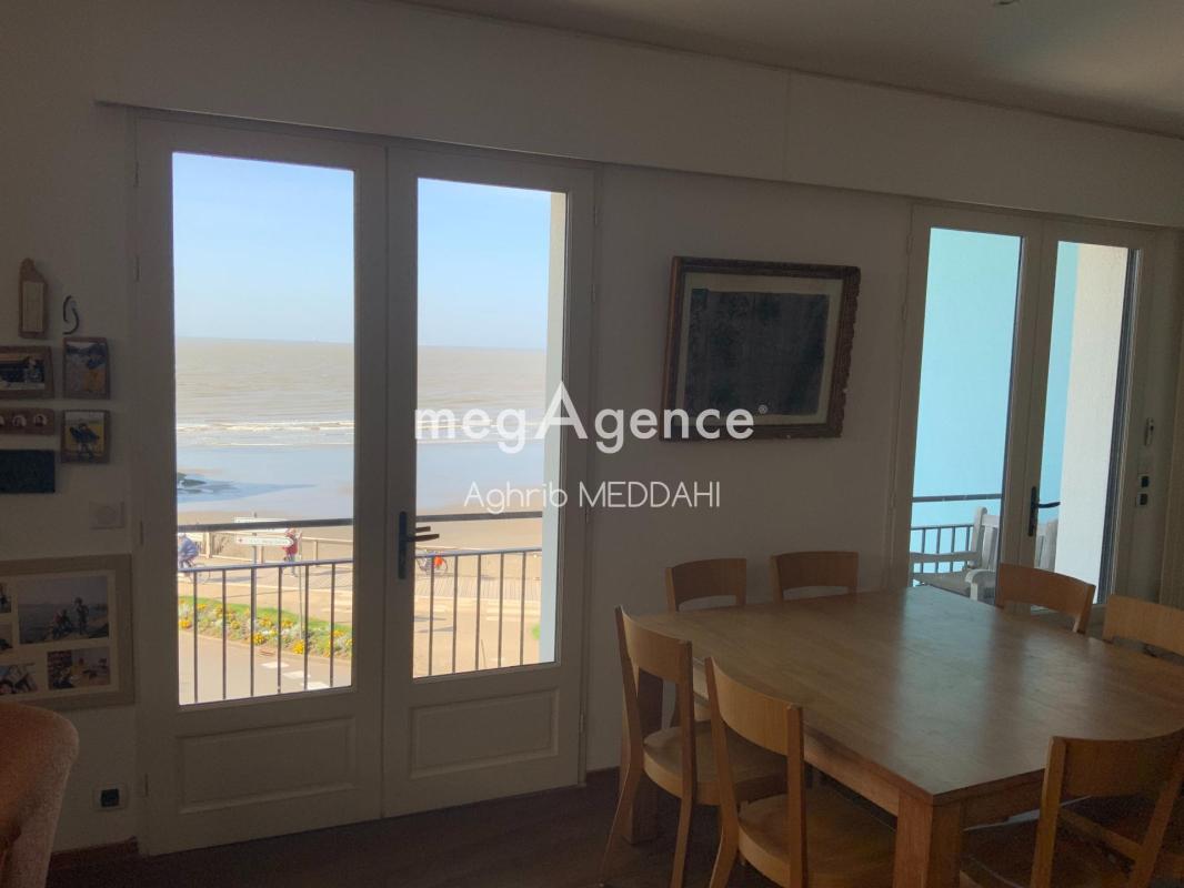 APPARTEMENT D'EXCEPTION DE 80 M² VUE SUR MER À PONTAILLAC - Photo 3