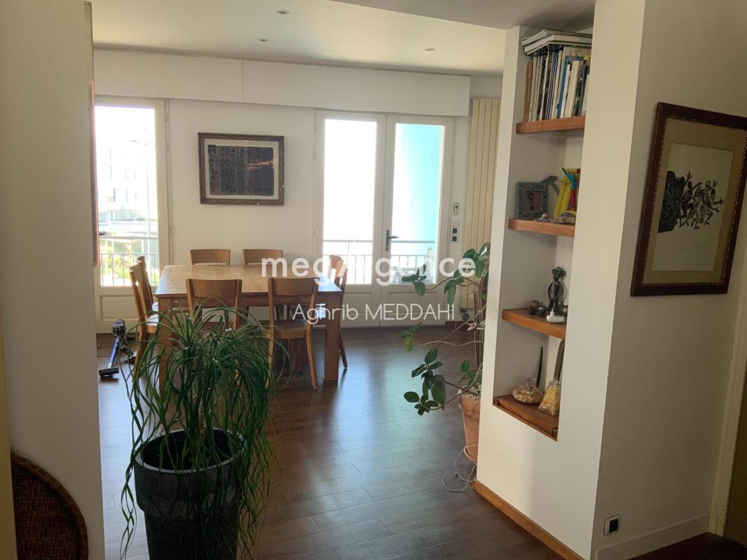 APPARTEMENT D'EXCEPTION DE 80 M² VUE SUR MER À PONTAILLAC - Photo 5