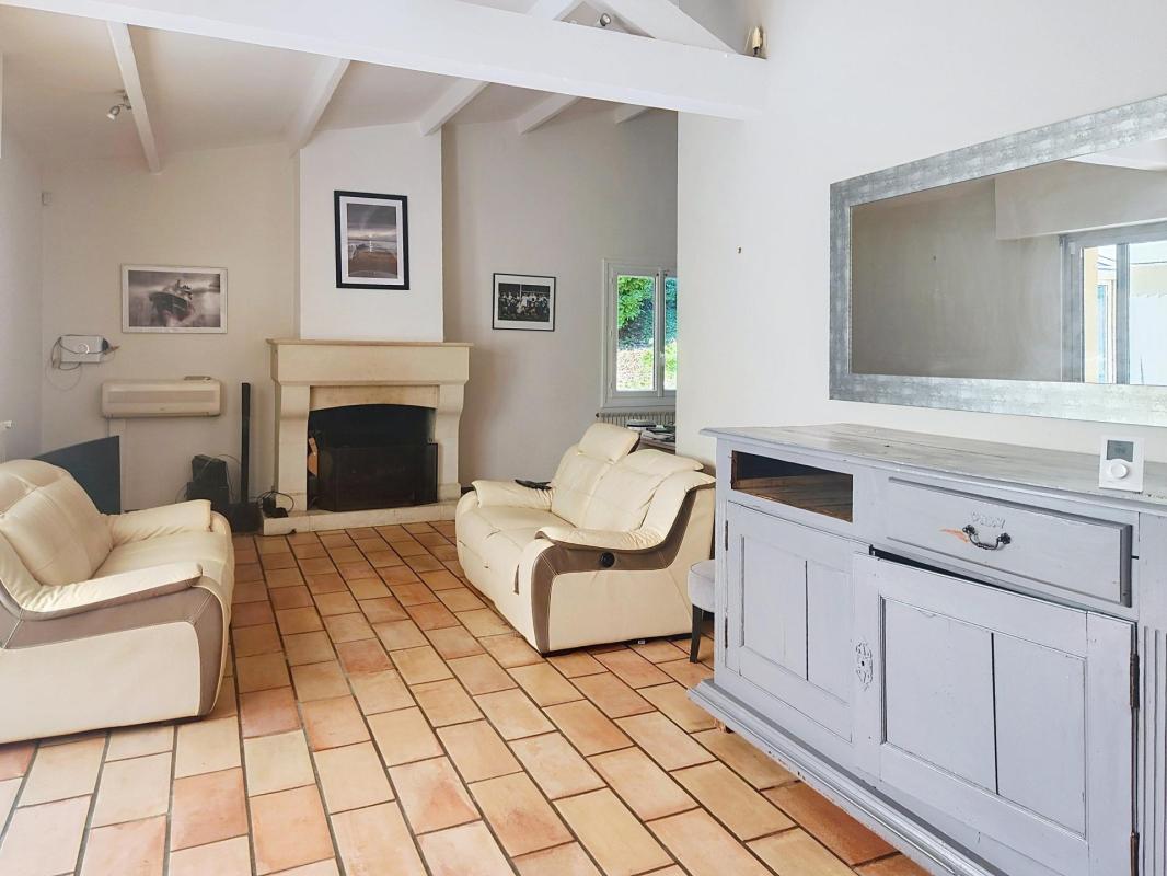 Maison 5 pièces 149 m2 avec piscine - Photo 2