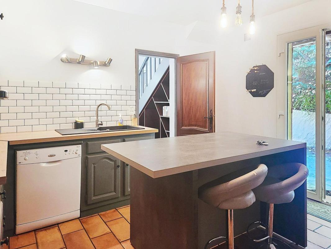 Maison 5 pièces 149 m2 avec piscine - Photo 3