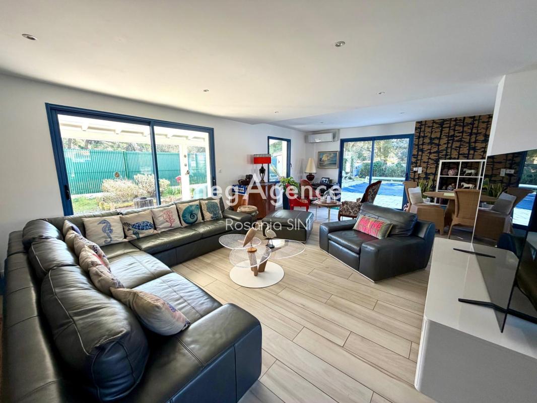 Maison 223 m² – 4 suites parentales – Plage à pied - Photo 3