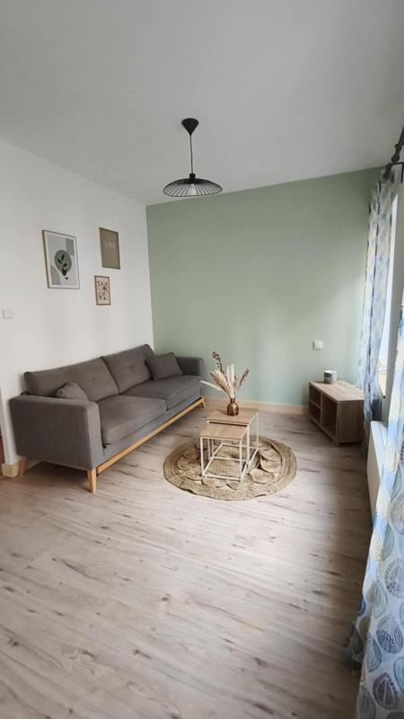 T2 MEUBLÉ – PRÊT À VIVRE – CENTRE ST-ÉTIENNE - Photo 5