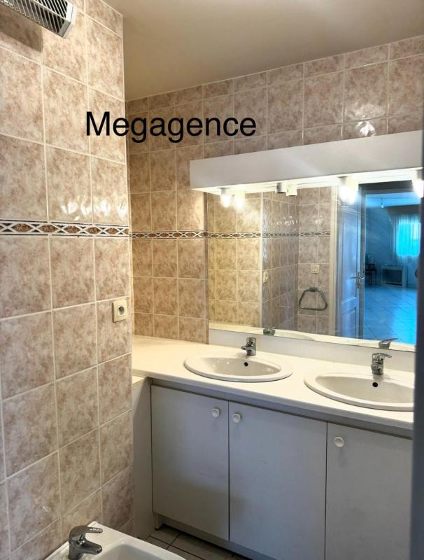 bel appartement bourgeois - Photo 3