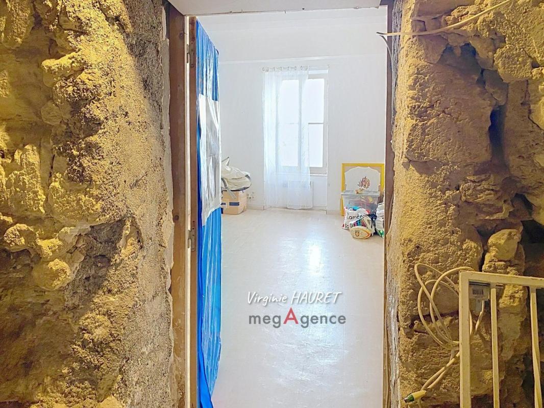 MAISON DE VILLAGE A RENOVER - 80m² - 2 CHAMBRES - CAVE - GRENIER - Photo 5