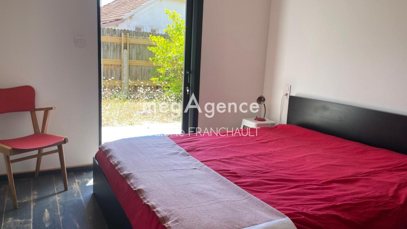 La faute sur mer, plain pied ,3 suites parentales, garage sur une parcelle de 627M2 clos et sans vis à vis - Photo 4
