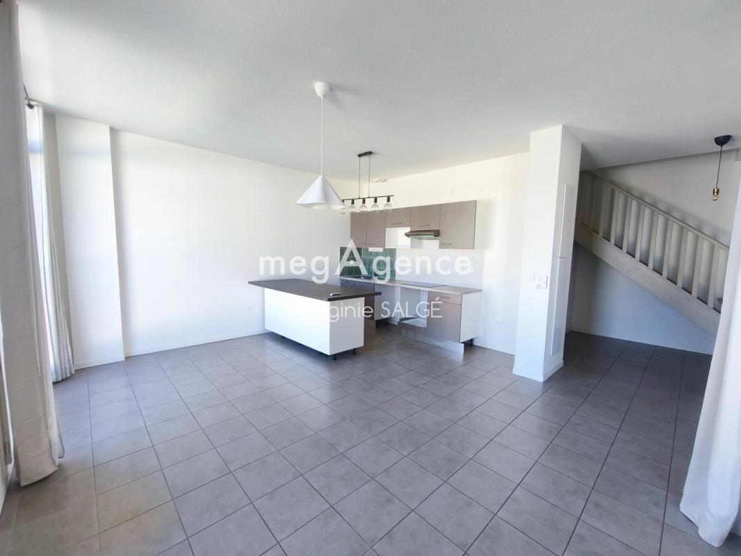 TOULOUSE - LARDENNE - APPARTEMENT DUPLEX T3 DE 85M² AVEC TERRASSE ET GARAGE BOXE - Photo 2