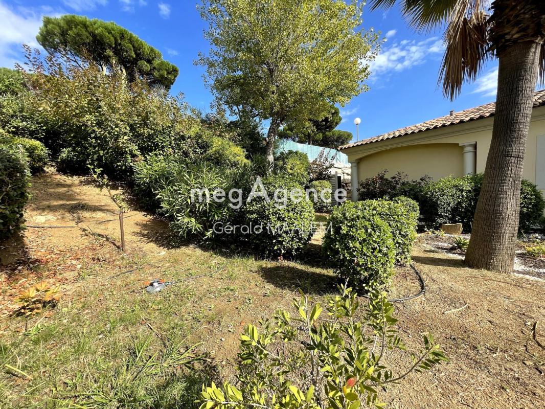 Maison de 112m² avec terrasse et 3 parkings à Sainte Maxime - Photo 3