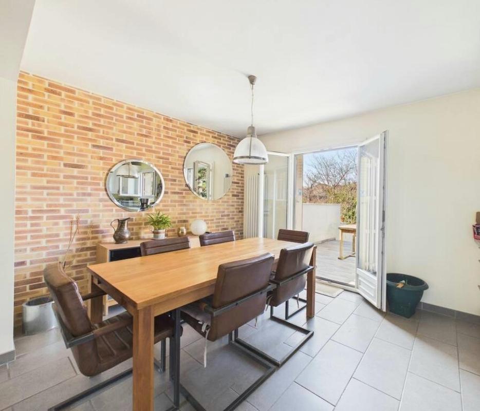 A vendre: magnifique maison de 5 pièces 112m² à Bondy - Photo 2