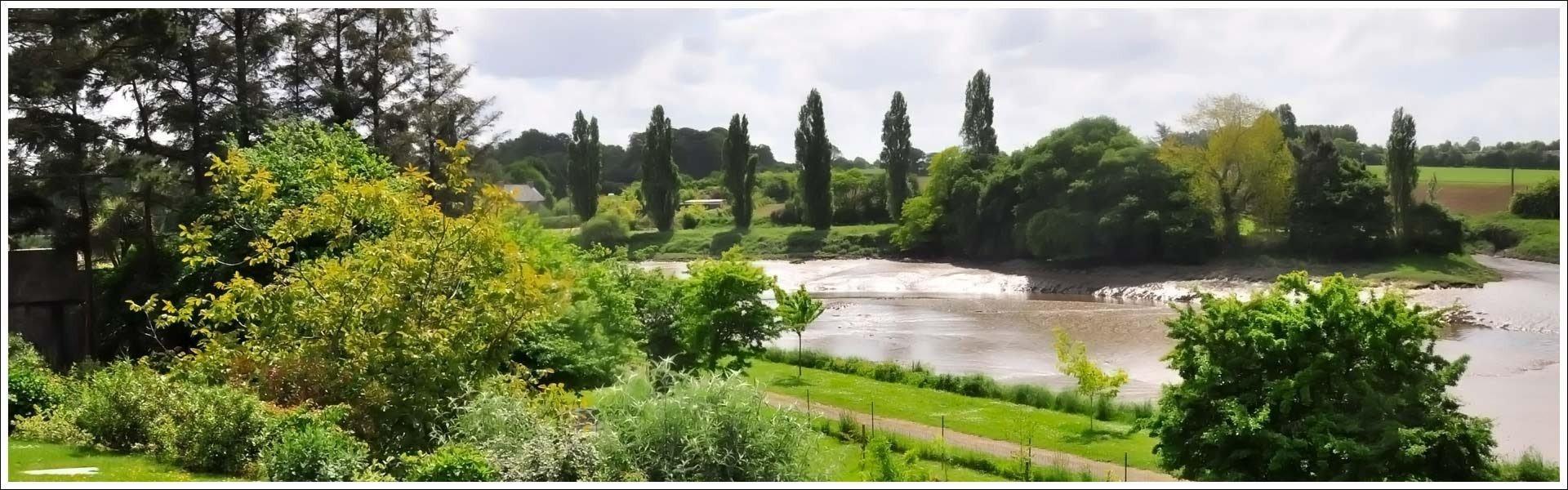 Superbe propriété/ Ancienne usine à lin/gîtes ou résidences /334 M2 : 6 appartements Pmr, Maison de 270 m2 en pierre à réhabiliter sur jardin vue rivière sur 3025 m2 - Photo 5