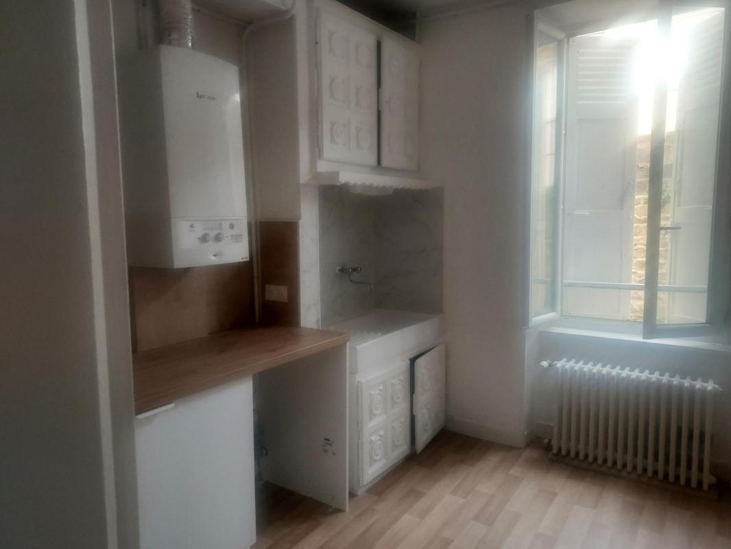 Appartement à louer, 1 pièces, 25 m², Limoges