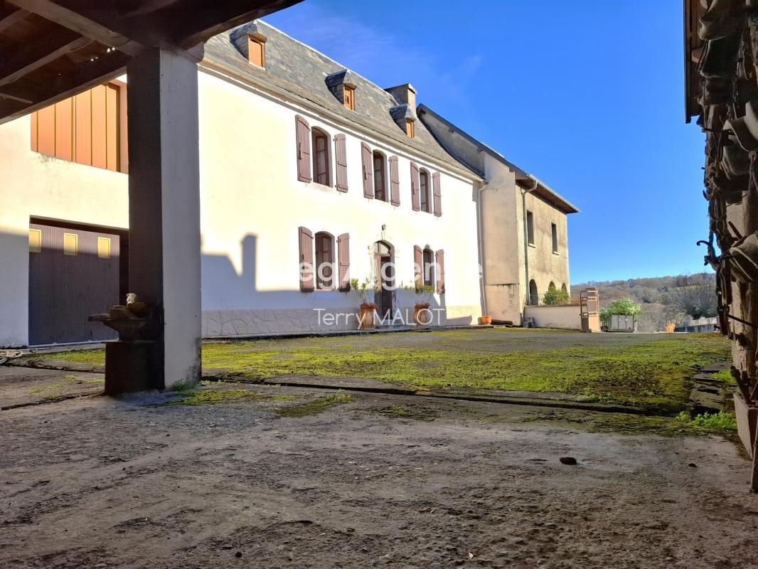 Maison à vendre, 7 pièces, 113 m², Avezac Prat Lahitte