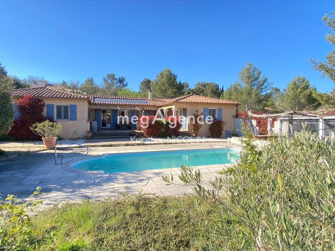 Maison à vendre, 10 pièces, 210 m², Neoules