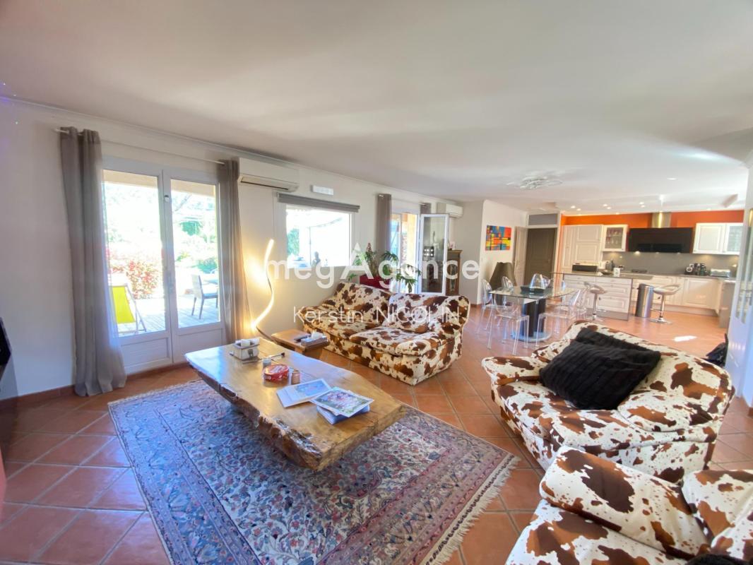 Superbe villa à Néoules, proche du village - Photo 5