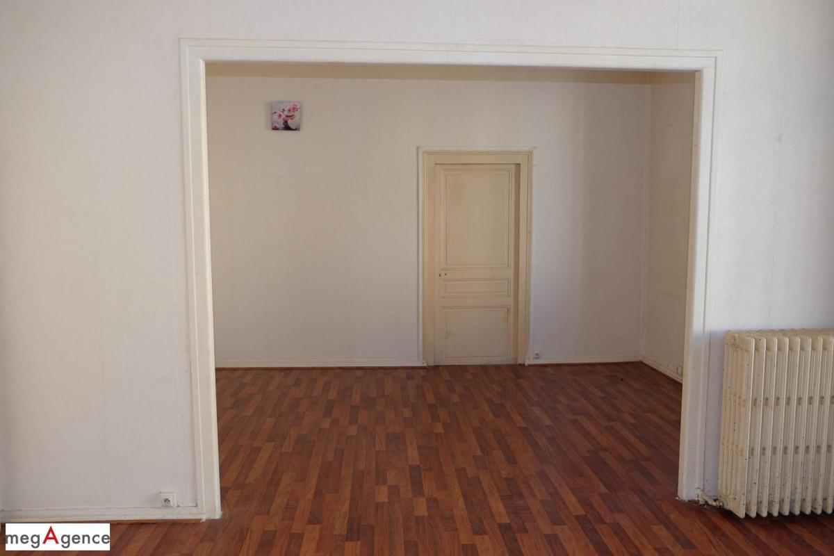 Appartement F3 en RDC à rénover - Photo 3