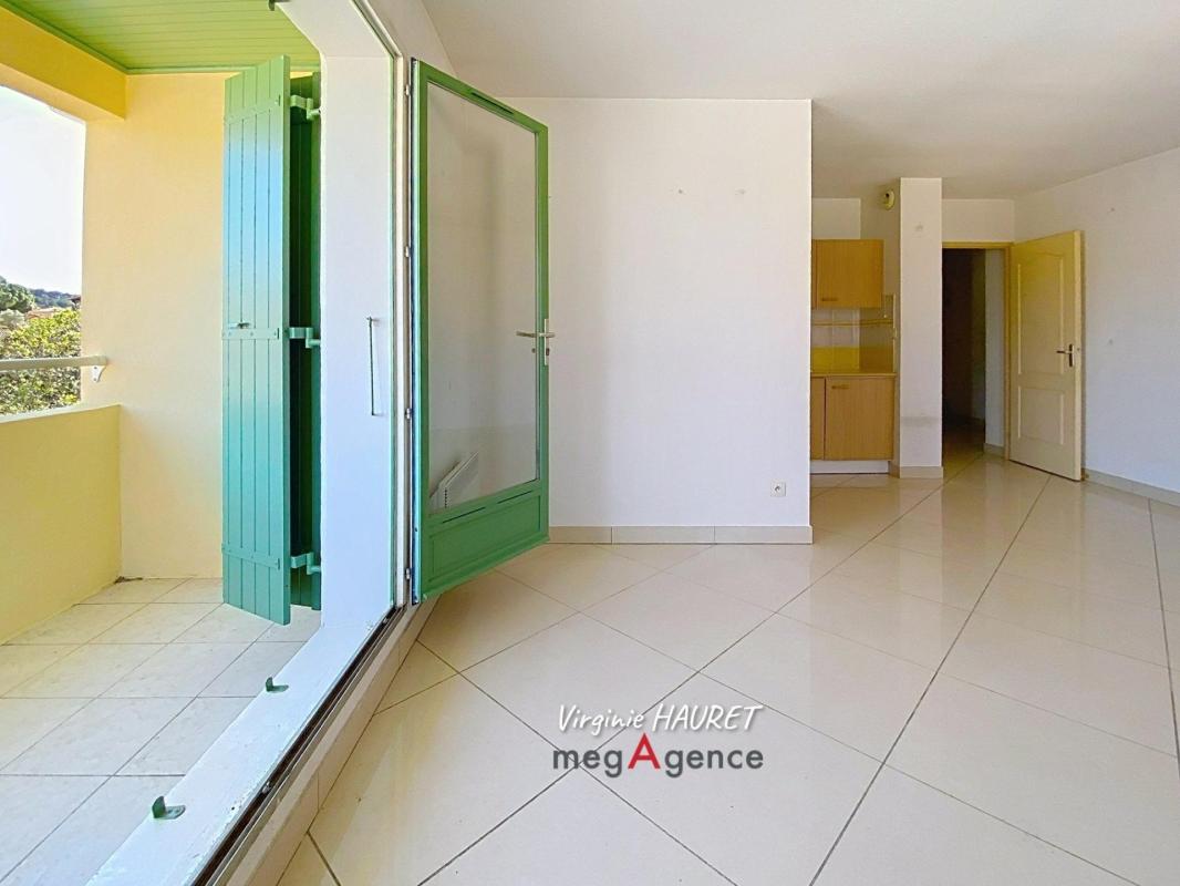 Appartement à vendre, 3 pièces, 55 m², Vinassan