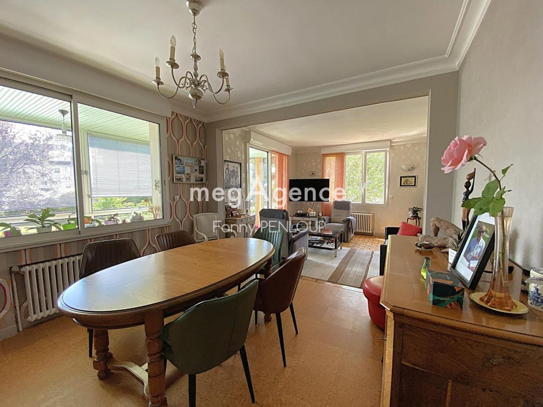 AVRANCHES : Maison 139 m² avec 5 chambres - jardin et garage - Photo 3