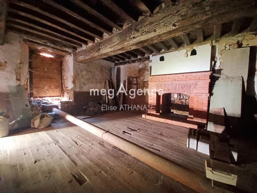 Ensemble immobilier à rénover avec maison d'habitation - Photo 5
